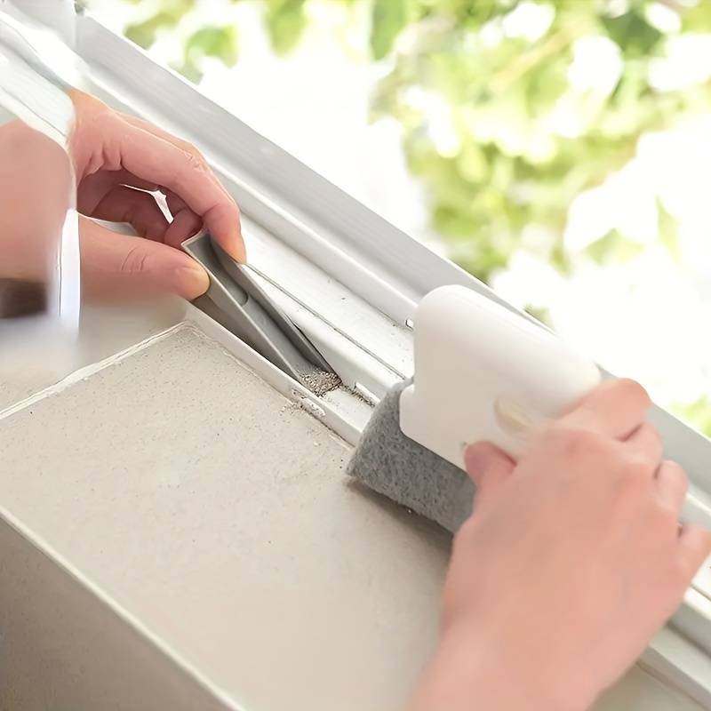 Windowsill Cleaning Brush