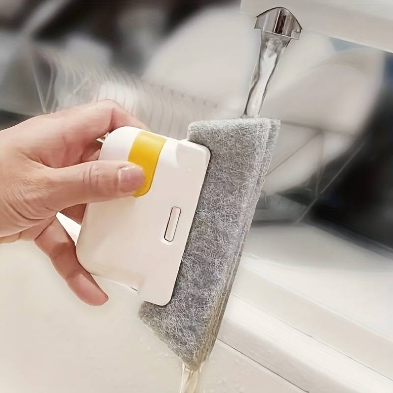 Windowsill Cleaning Brush